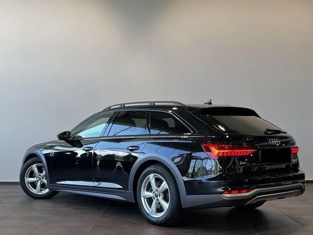 AUDI A6 allroad Image 1