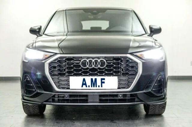 AUDI Q3 SPB 35 TDI Image 1