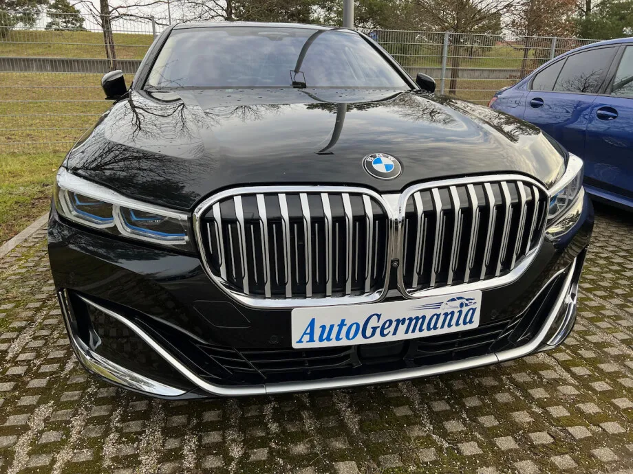 BMW 7-серии xDrive 340PS Individual  Image 3